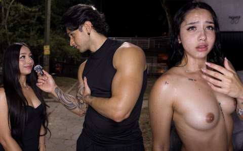 wait, You Have No Towels? He Left Her Dripping with Cum