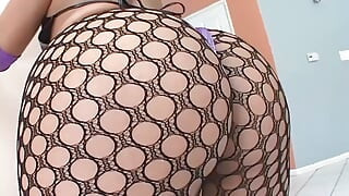 Mya Mason Puts Out- Perv Milfs n Teens