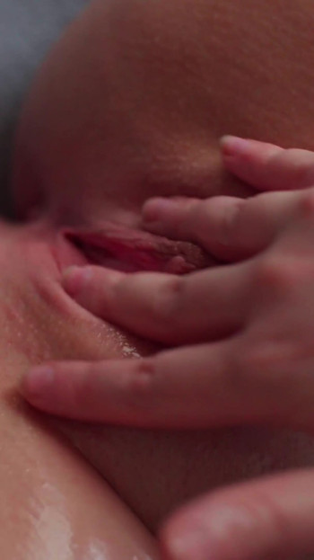 Beautiful Wet & Oily Pussy & Tits Closeup Clip 1