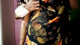 Saadi utha ke bhabhi ko chod diya