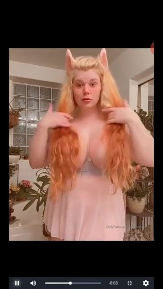 Penny Brown flashing her huge silicone tits