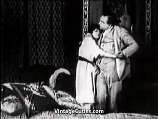 Filthy Brunette Babe Being Fucked (1920s Vintage)